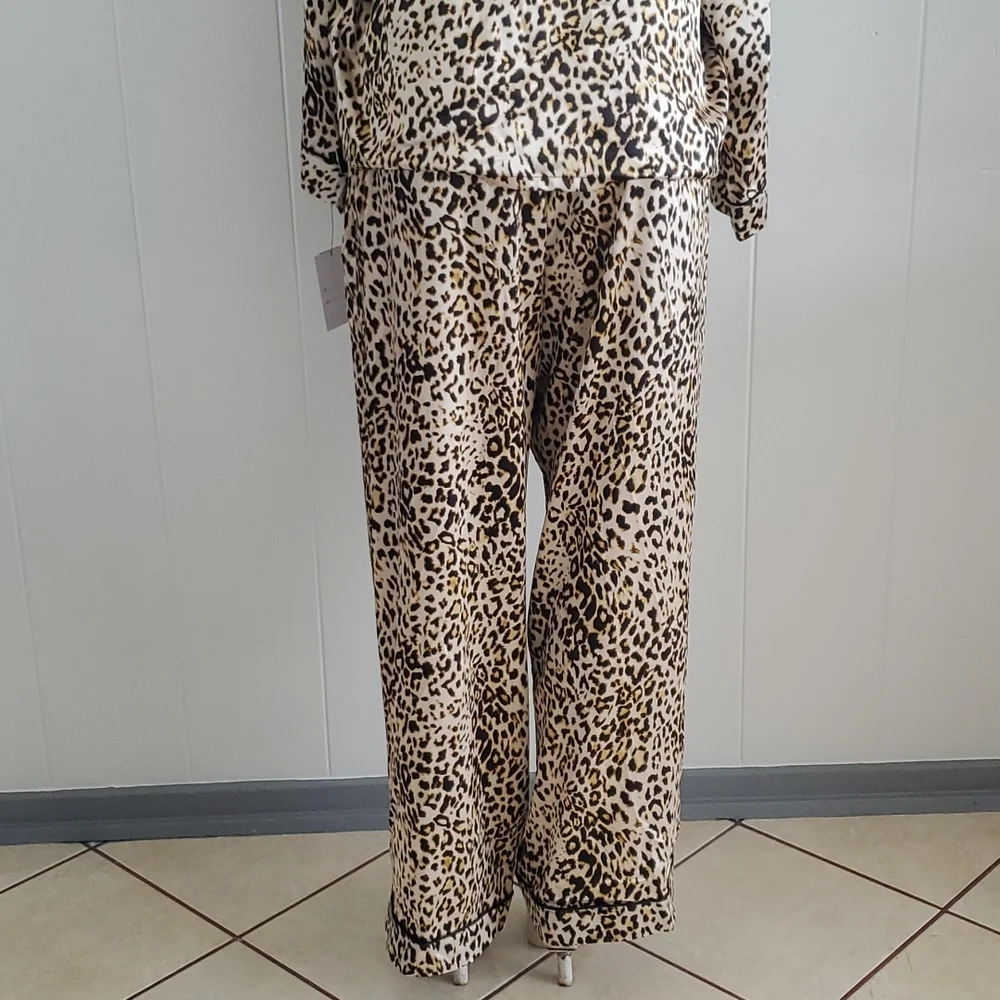 INC International Concepts Intimates Cheetah 🐆 Pajama Night ware - Picture 10 of 14